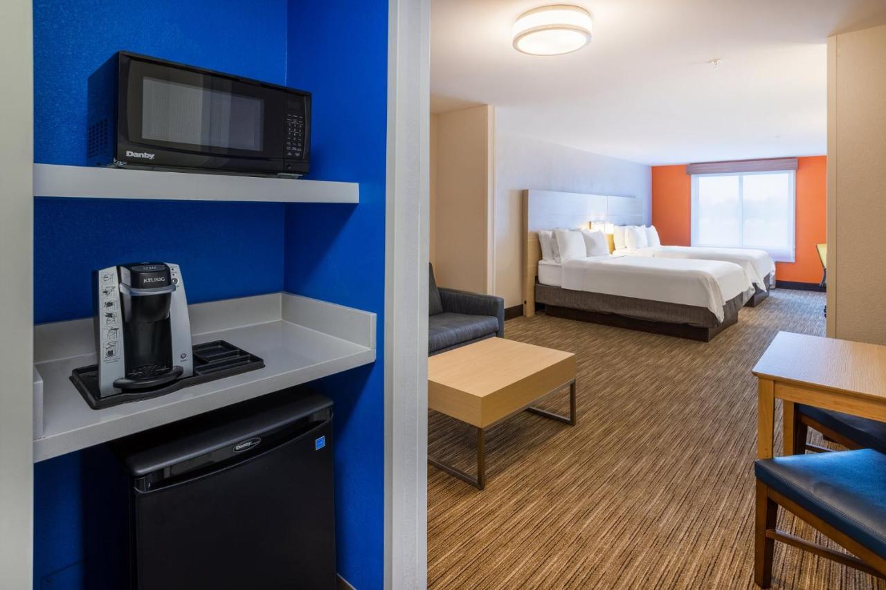 Holiday Inn Express Hotel & Suites Salisbury - Delmar By Ihg Esterno foto