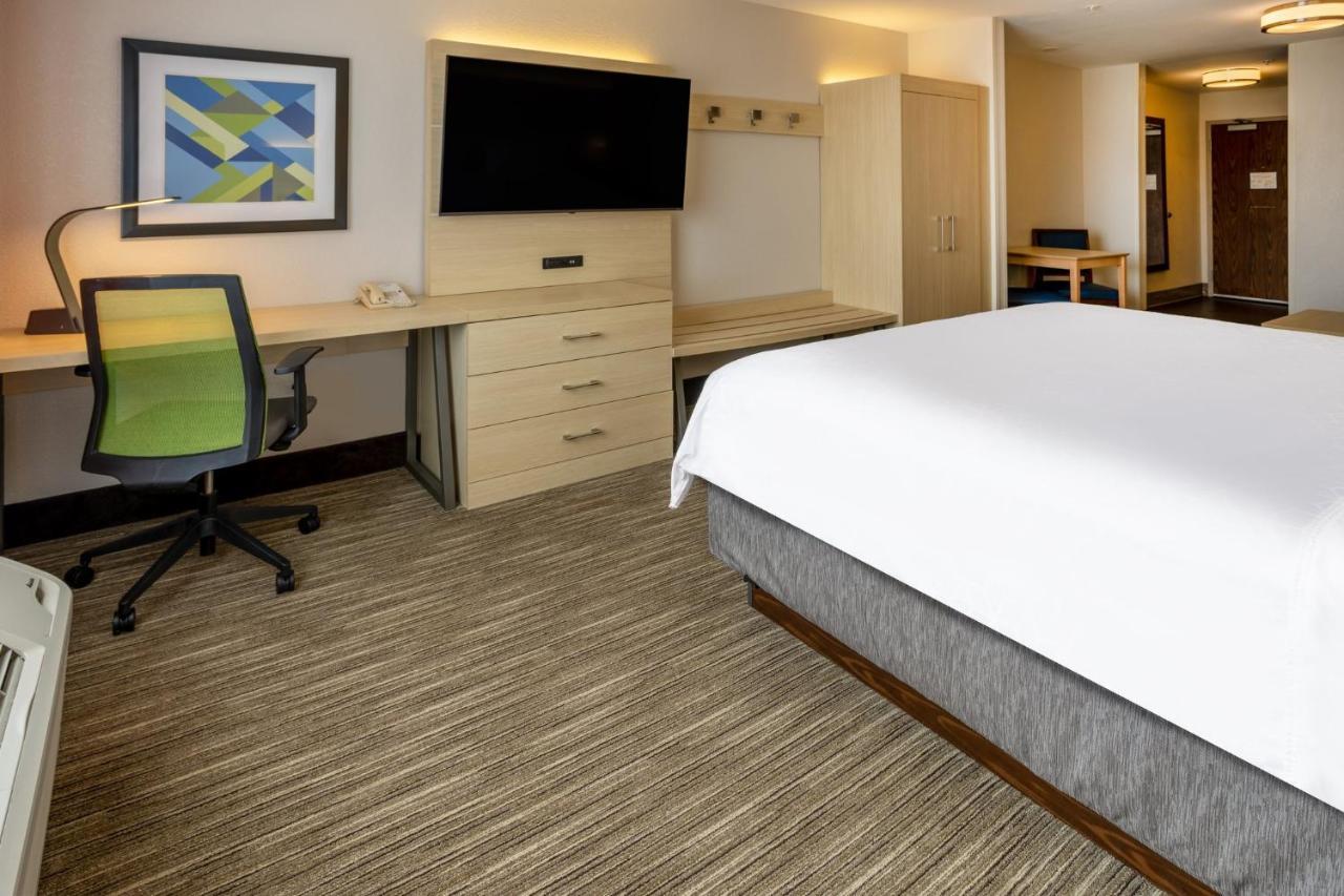 Holiday Inn Express Hotel & Suites Salisbury - Delmar By Ihg Esterno foto