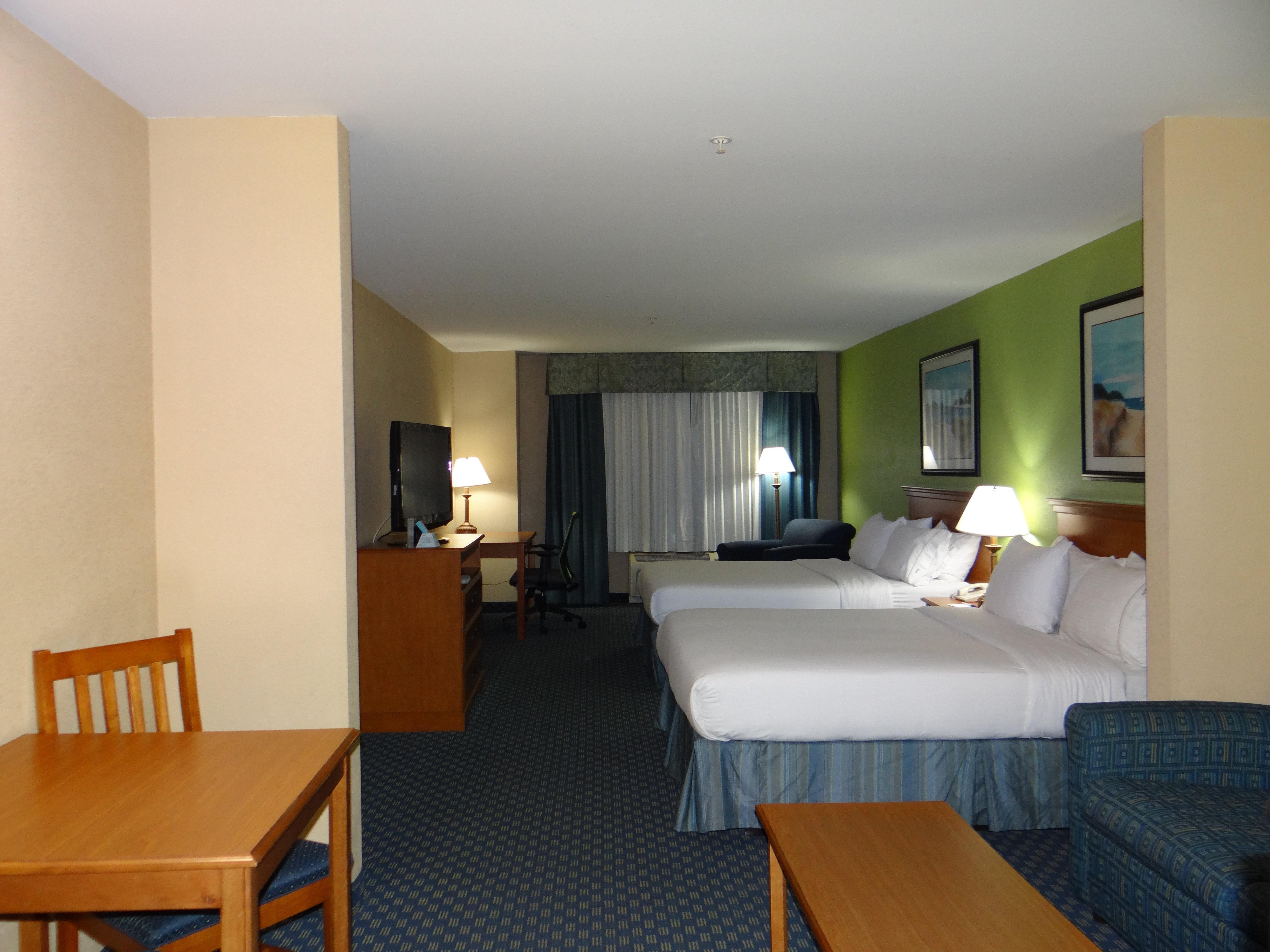Holiday Inn Express Hotel & Suites Salisbury - Delmar By Ihg Esterno foto
