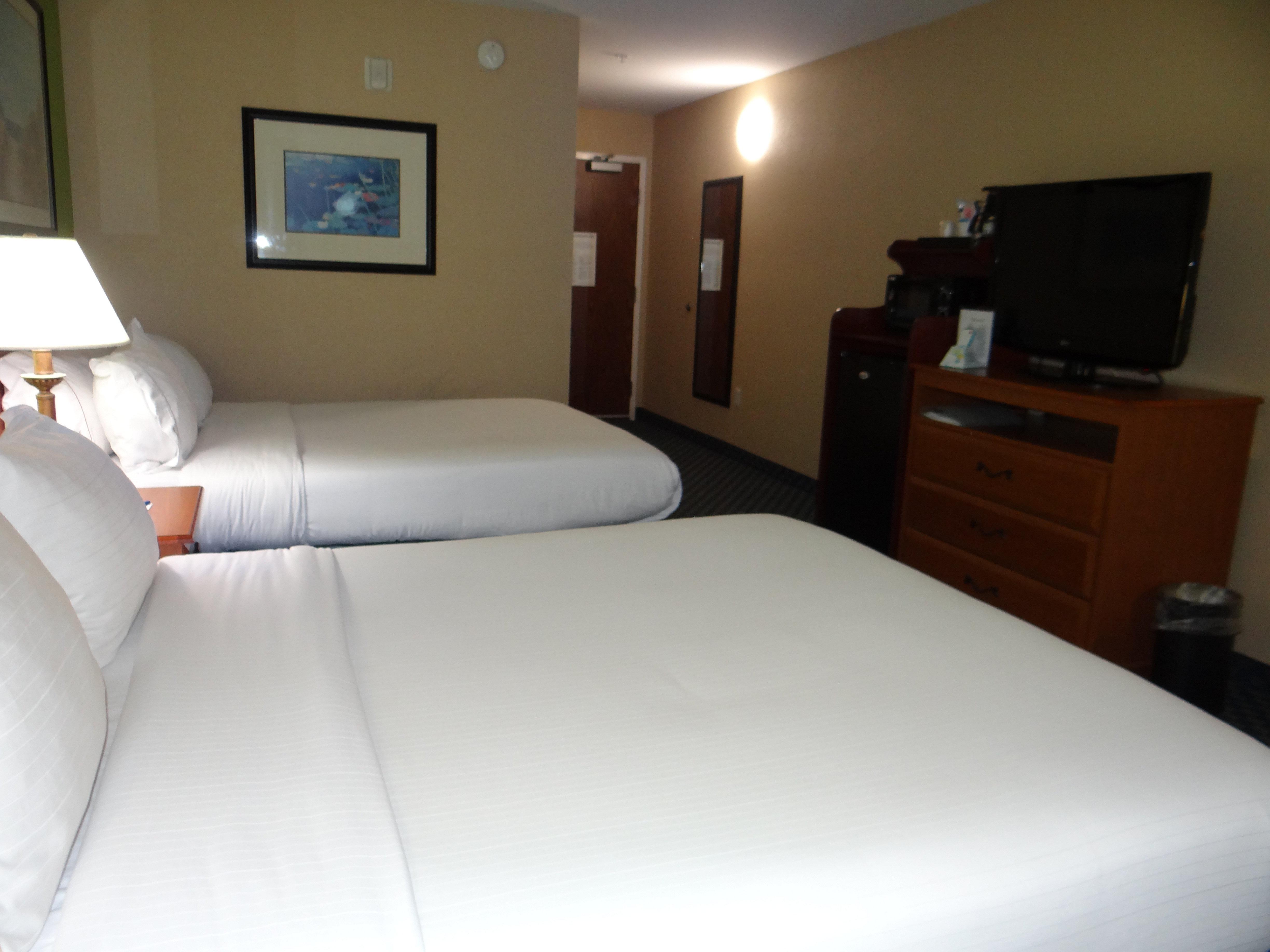 Holiday Inn Express Hotel & Suites Salisbury - Delmar By Ihg Esterno foto