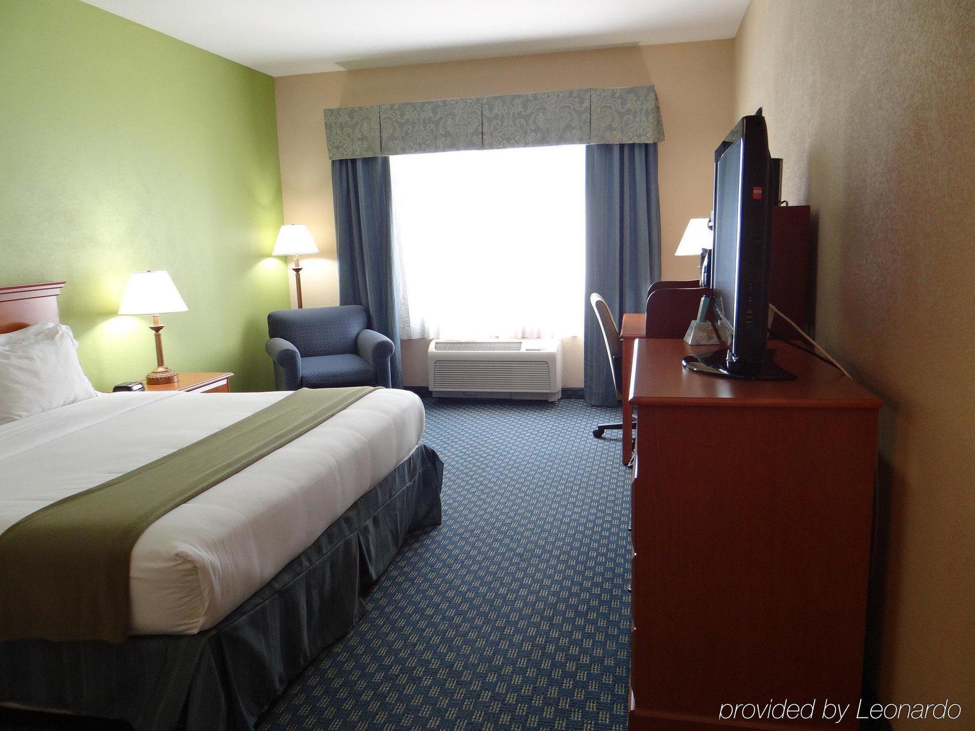 Holiday Inn Express Hotel & Suites Salisbury - Delmar By Ihg Esterno foto
